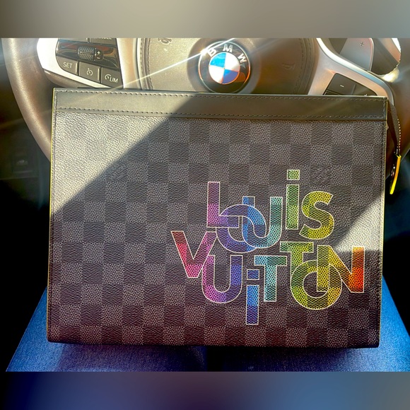 Brand New LOUIS VUITTON POCHETTE VOYAGE DAMIER GRAPHITE CANVAS (specialty item) - Picture 1 of 7